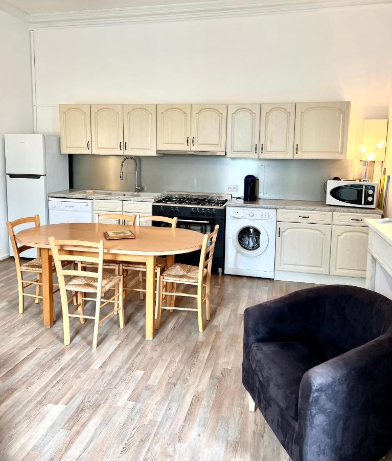 Domaine De L'Aufrene Bed & Breakfast Hyères Dış mekan fotoğraf