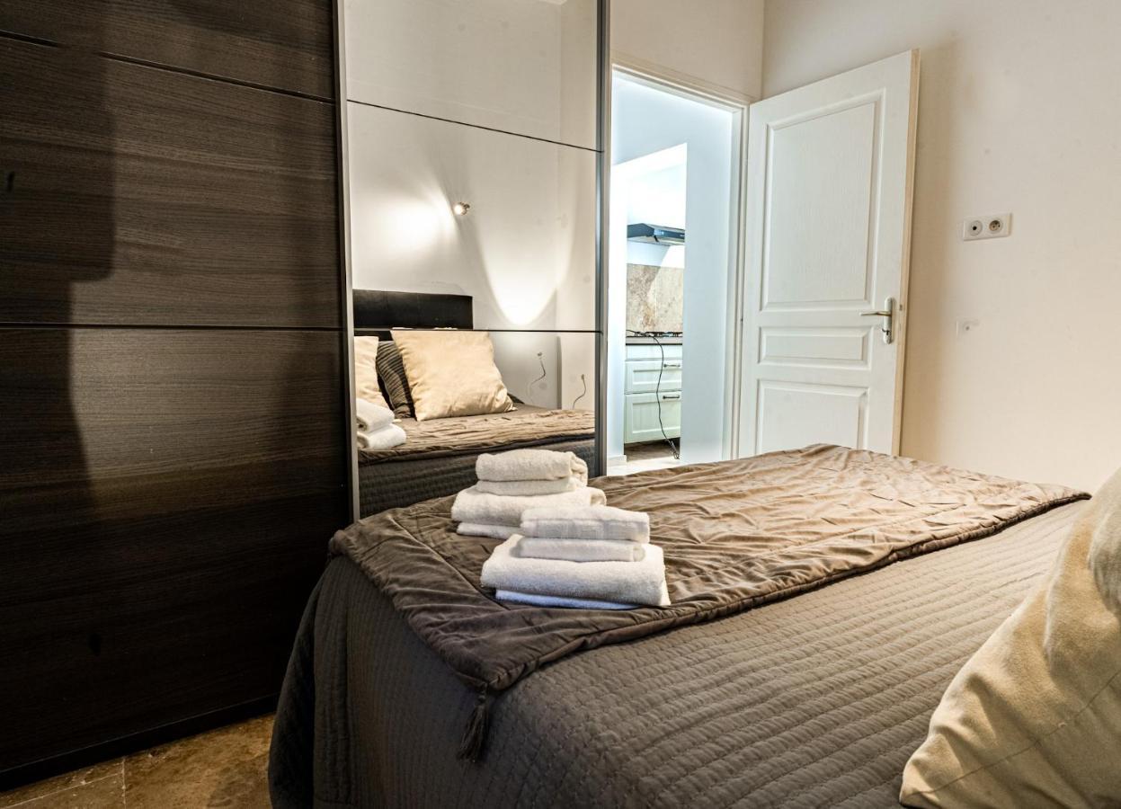 Domaine De L'Aufrene Bed & Breakfast Hyères Dış mekan fotoğraf