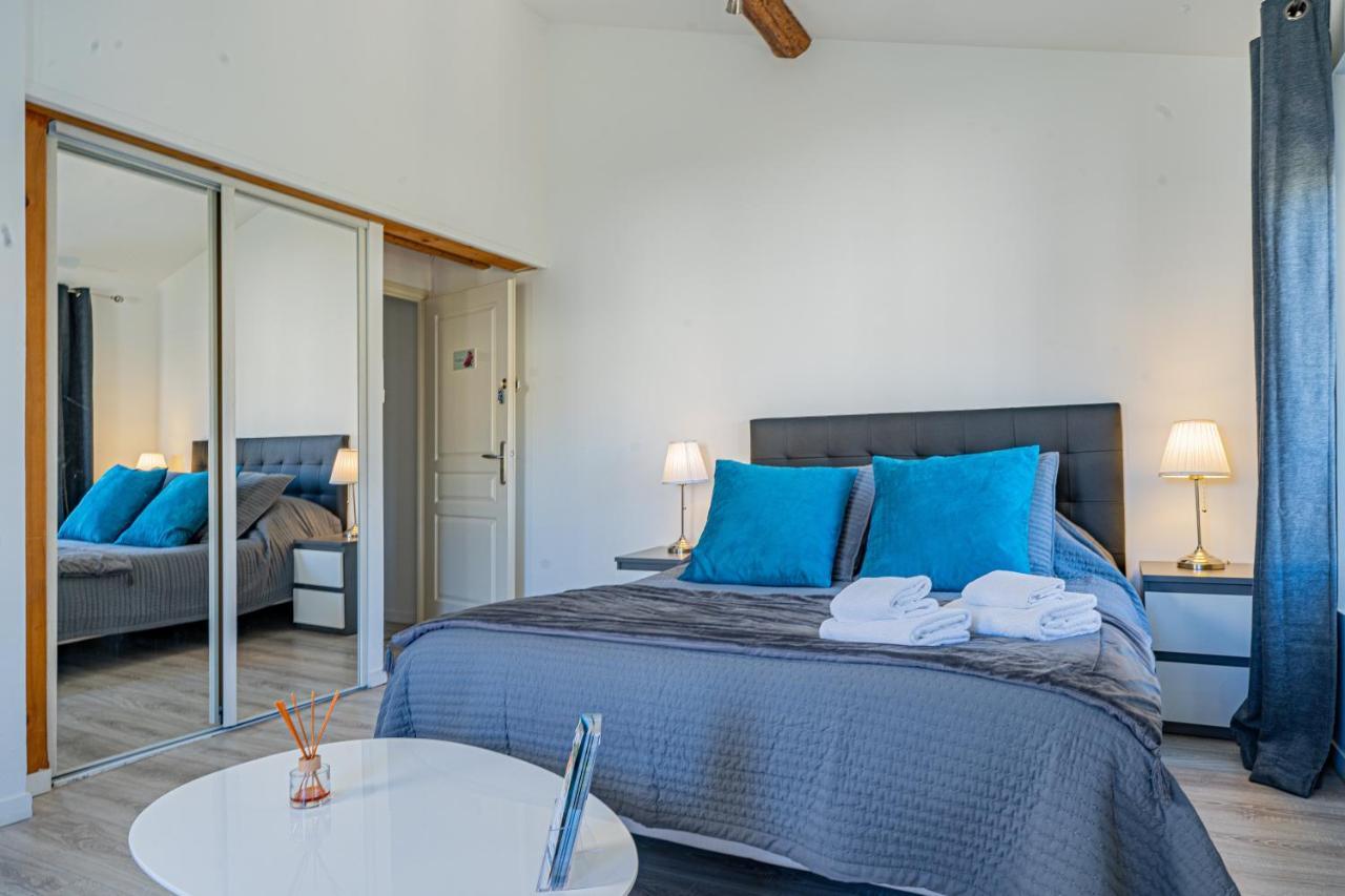 Domaine De L'Aufrene Bed & Breakfast Hyères Dış mekan fotoğraf