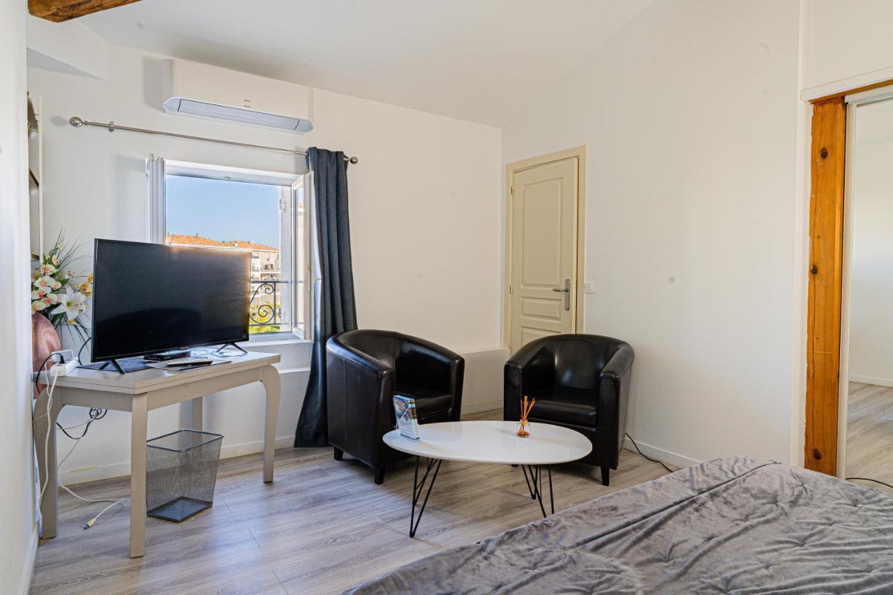 Domaine De L'Aufrene Bed & Breakfast Hyères Dış mekan fotoğraf
