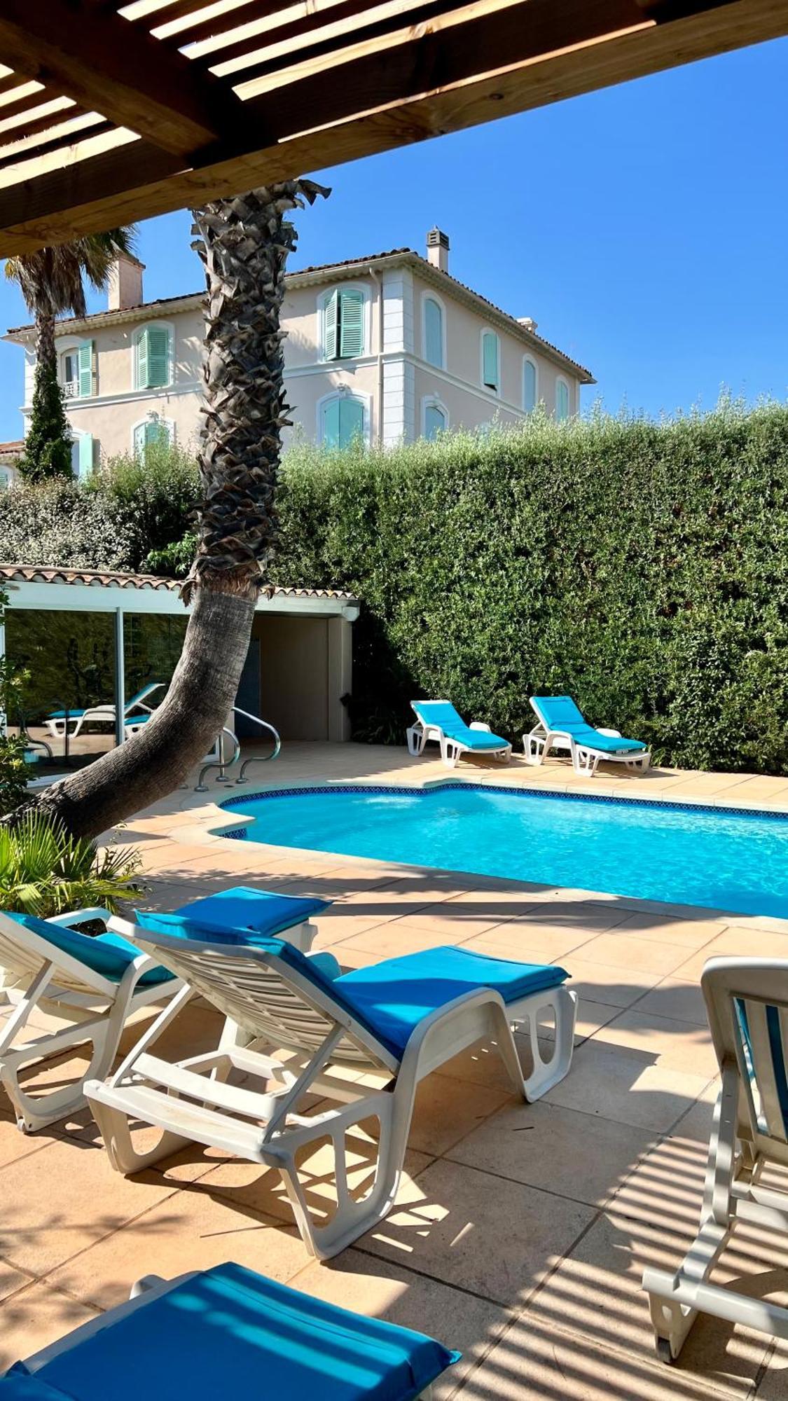 Domaine De L'Aufrene Bed & Breakfast Hyères Dış mekan fotoğraf
