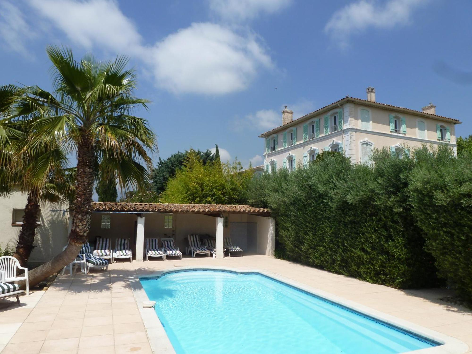 Domaine De L'Aufrene Bed & Breakfast Hyères Dış mekan fotoğraf